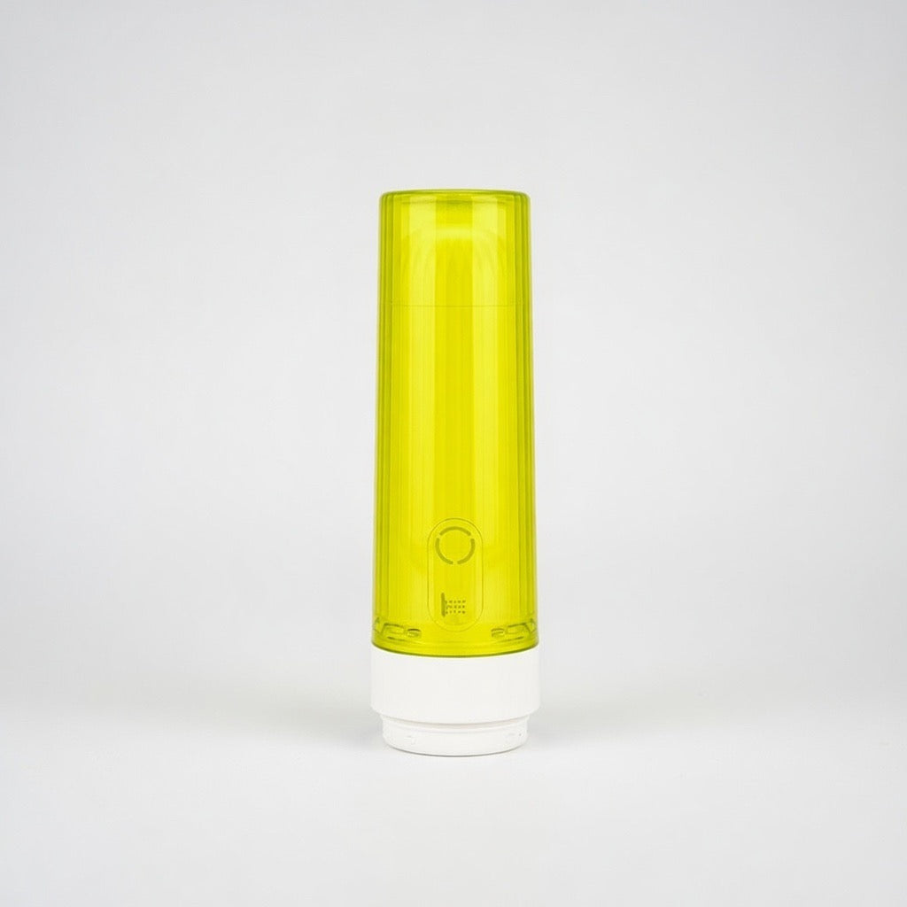 Compact handheld portable bidet for travel